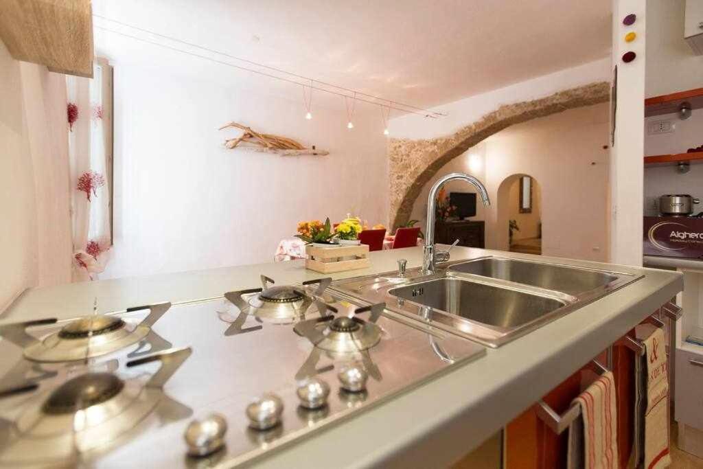 Casa Principe Open Space Wifi Ac All Comforts Apartment อาลเกโร ภายนอก รูปภาพ