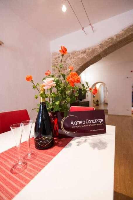 Casa Principe Open Space Wifi Ac All Comforts Apartment อาลเกโร ภายนอก รูปภาพ